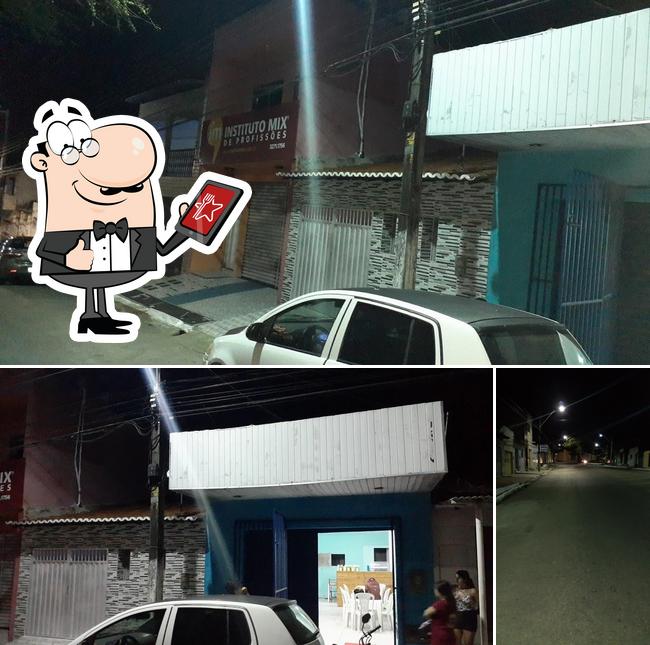 O exterior do Pizzaria rei das massas