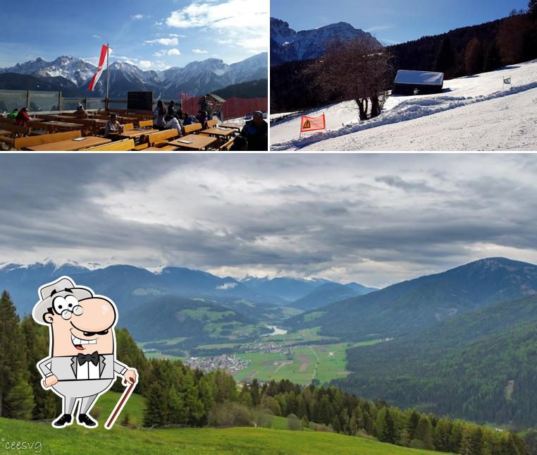 Gli esterni di ALPRES Restaurant Après SKI Kronplatz Plan De Corones