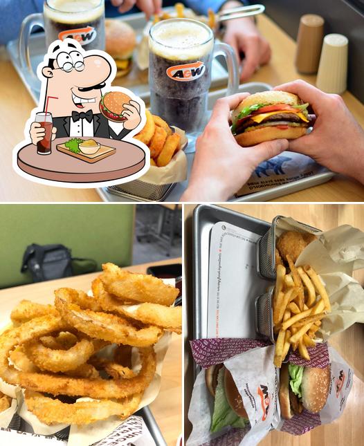 Commandez un hamburger à A&W Canada