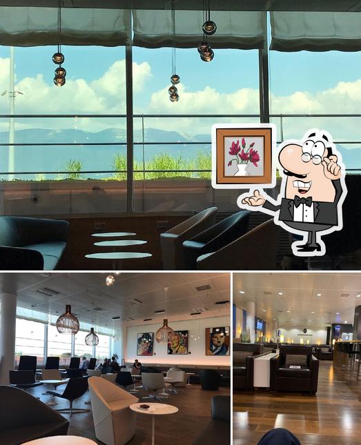 Dai un'occhiata agli interni di Dnata Skyview Lounge