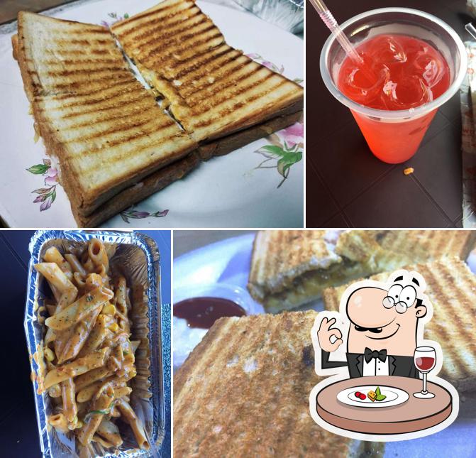 Food at FUNGRY Hut cafe