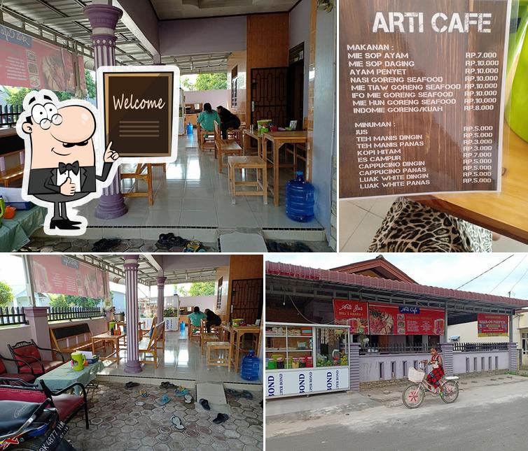 Arti Cafe Medan Estate