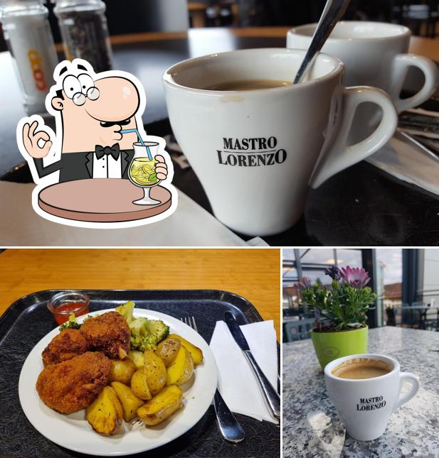 La bevanda e cibo del ristorante