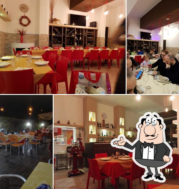 Gli interni di Pizza & Sfizi