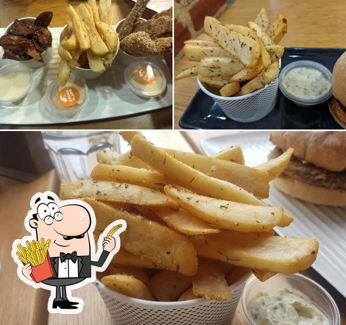 Grill'd Watergardens in Taylors Lakes Restaurant menu and reviews