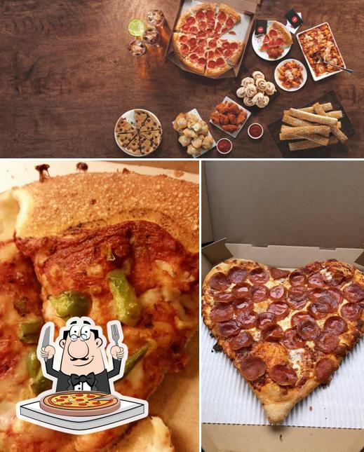 Pizza Hut, 5479 N MacArthur Blvd in Irving Restaurant menu and reviews