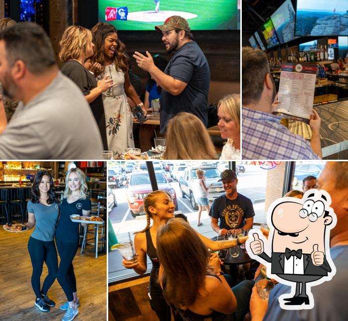 The Sportsbook Bar & Grill Highlands Ranch in Highlands Ranch Restaurant menu and reviews