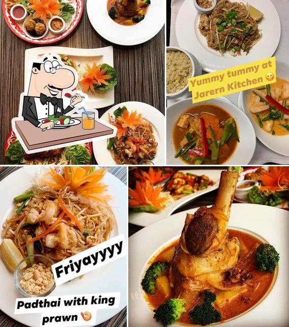 Comida en Jarern Kitchen Bangkok Street Food