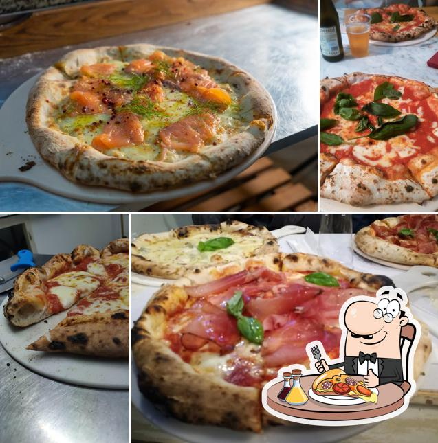 A Acqua e Farina, vous pouvez essayer des pizzas