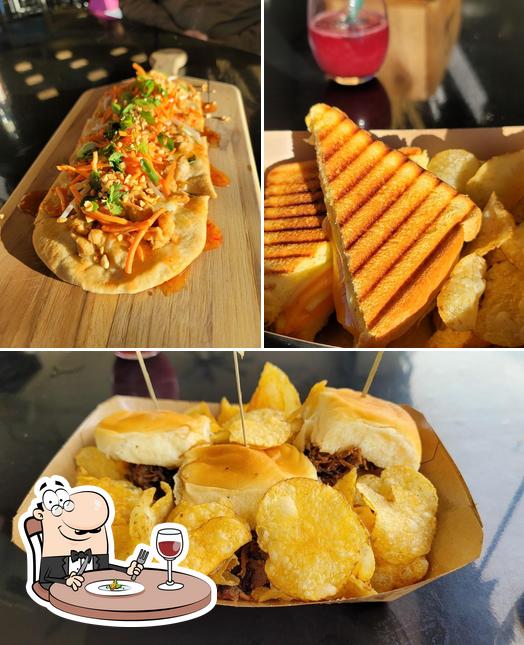 Public House of Yakima East in Yakima Restaurant menu and reviews