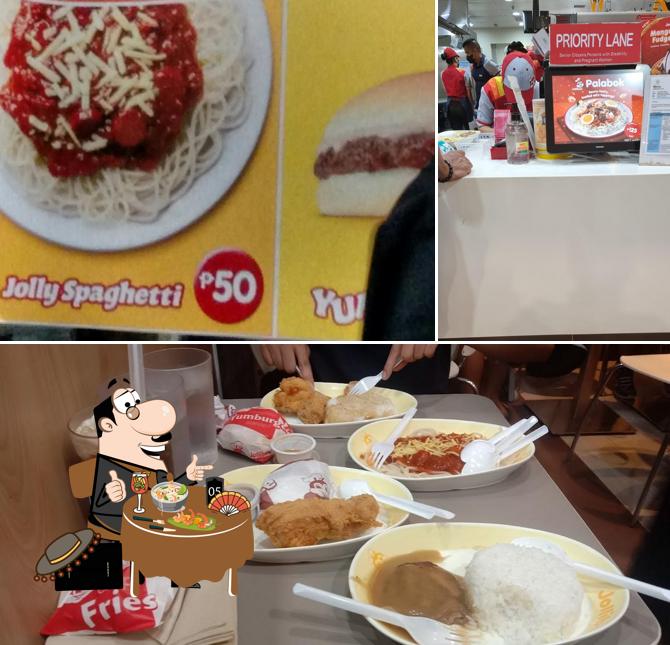 Jollibee Antipolo Bayan restaurant, Antipolo, M.L. Quezon Street