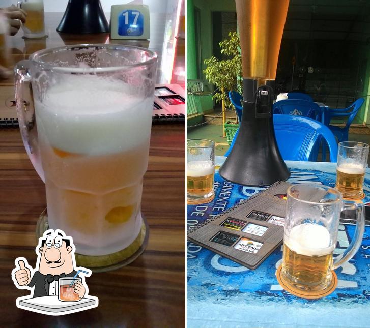 Peça uma bebida do menu