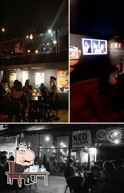 O interior do Neopolitan Pizza e Bar