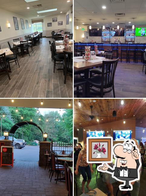 Italiano Delite Restaurant & Grill, 1985 Brookside Rd in Macungie