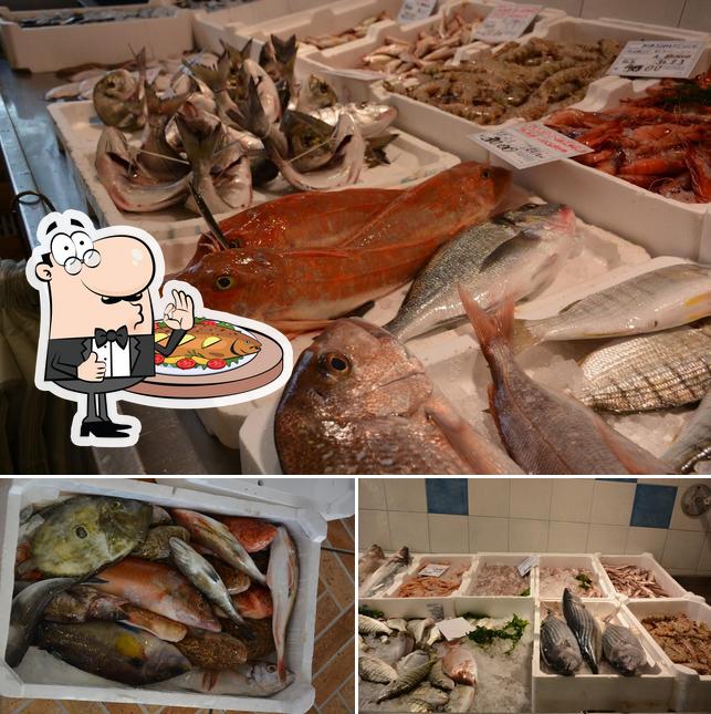 Pescheria Il Grottino da Lorenzo propone un menu per gli amanti del pesce