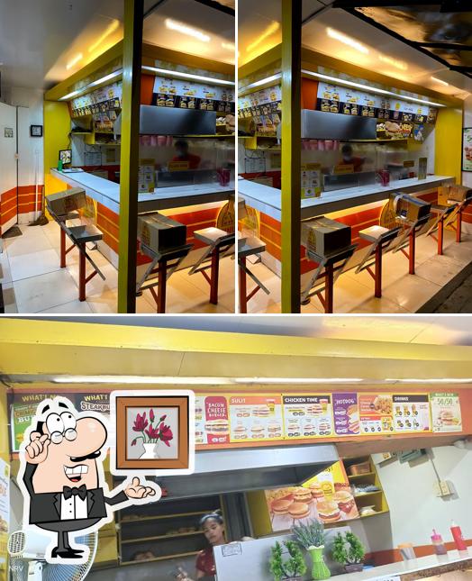 The interior of Minute Burger