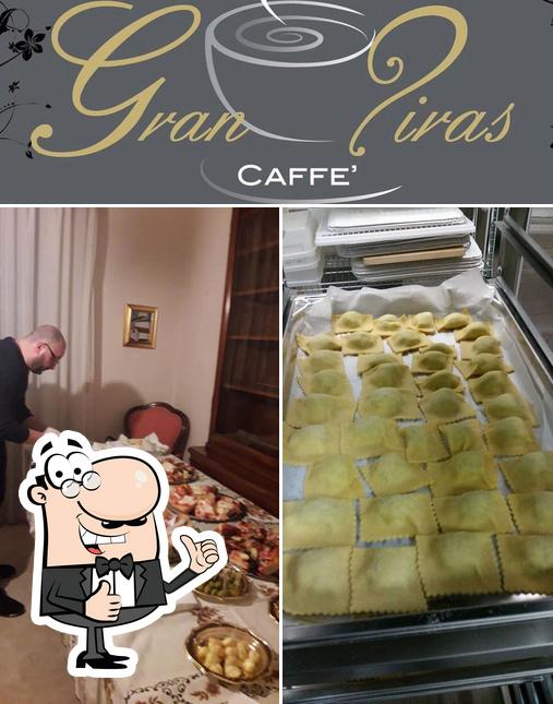 Regarder cette photo de Ristorante Gran Caffè Piras