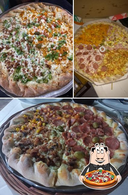 Experimente pizza no Marlucia Pizzaria & Salgados