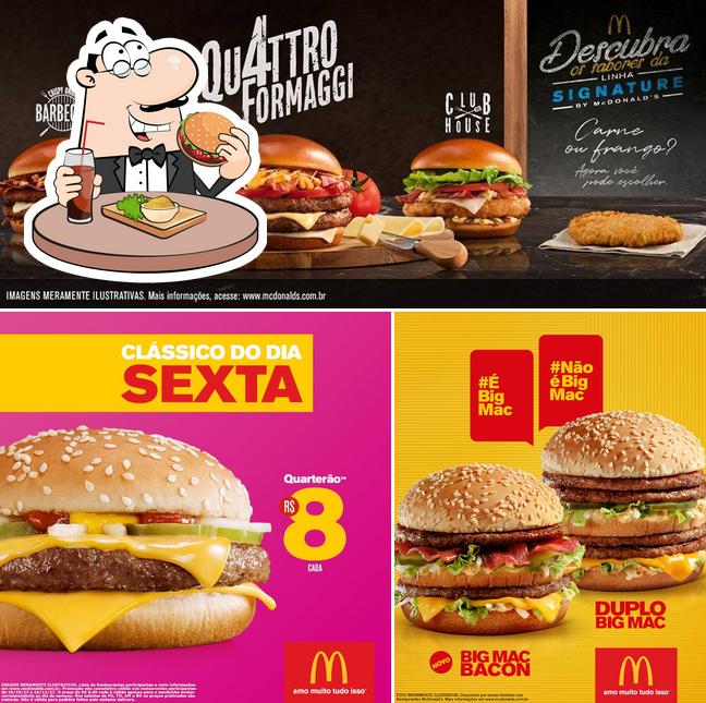 Peça um hambúrguer no Mcdonalds Bella Citta Shopping Center