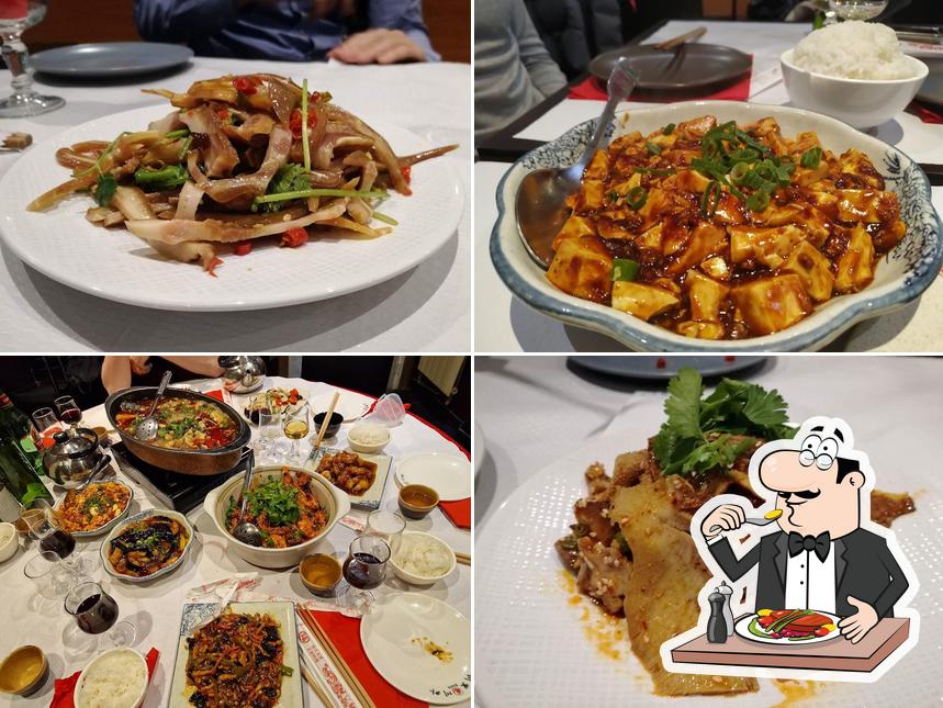 Еда в "Restaurant Sichuan 川里川外"