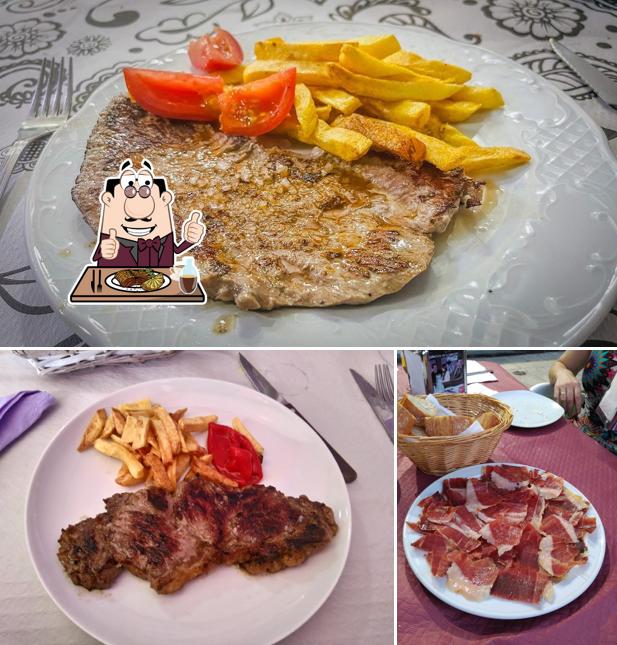 Отведайте блюда из мяса в "Restaurante San Cristóbal"