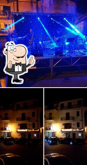 Guarda la foto di Pizzeria San Ciro