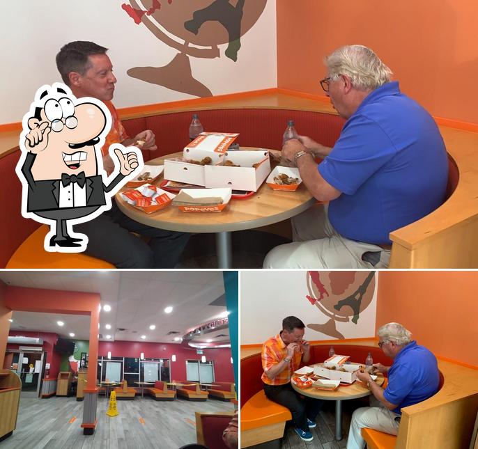 L'intérieur de Popeyes Louisiana Kitchen