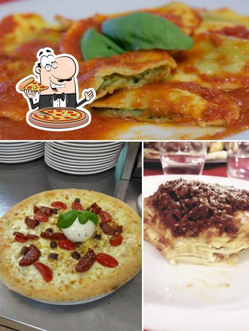 A Pizzeria Trattoria La Serenella, puoi goderti una bella pizza