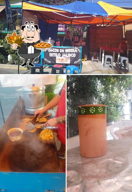 Birrieria los Sauces restaurant, Ciudad López Mateos Restaurant reviews