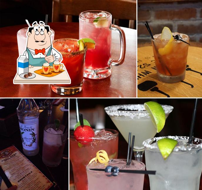 Rusty Bucket Restaurant and Tavern, 180 Market St in New Albany Restaurant menu and reviews