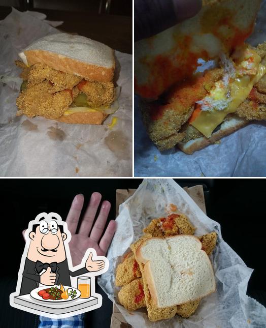 White's Fish & BBQ, 3405 Clarksville Pike in Nashville Restaurant reviews