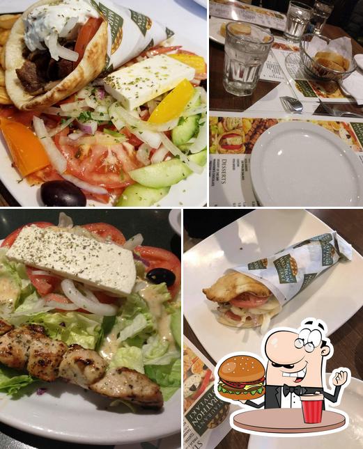 Prenez un hamburger à Restaurant Marathon Souvlaki