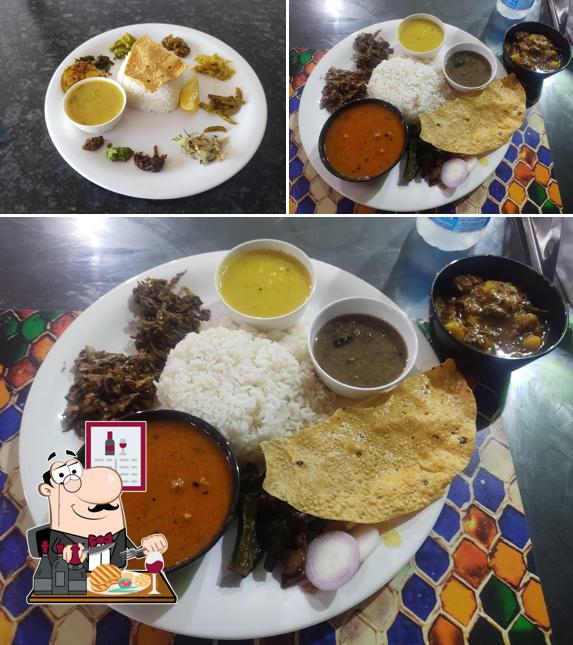 Mo Plong's Kitchen(MO-PLONG's ron-kon-tang-khaw)