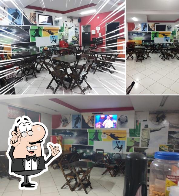 O interior do Bar do Cleziao