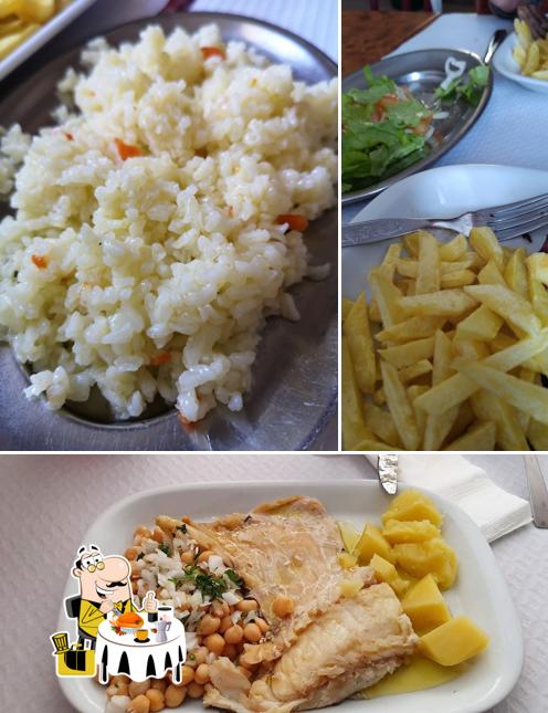 Food at Restaurante O Taxi