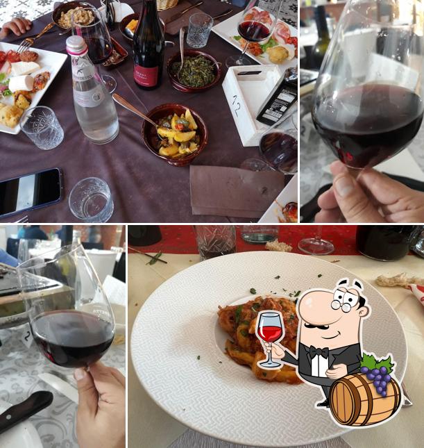 È gradevole godersi un bicchiere di vino a Steak&co - Braceria