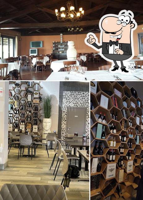 Siediti a un tavolo di Great Cafè