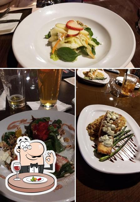 Levi's Gastrolounge & Bar in Rogers - Restaurant menu and reviews