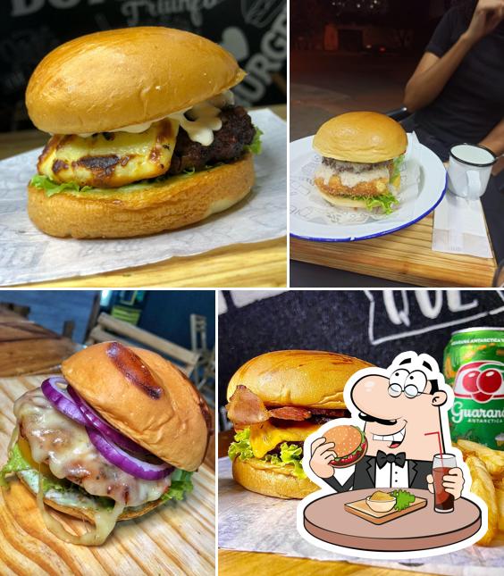 Delicie-se com um hambúrguer no SADOCRI BURGER CRUZEIRO