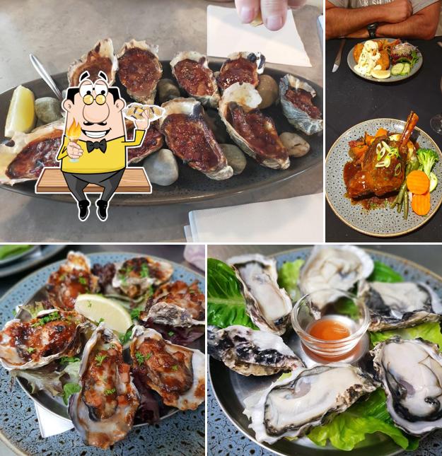 Palms Restaurant Sarina Beach in Sarina Beach Restaurant menu and