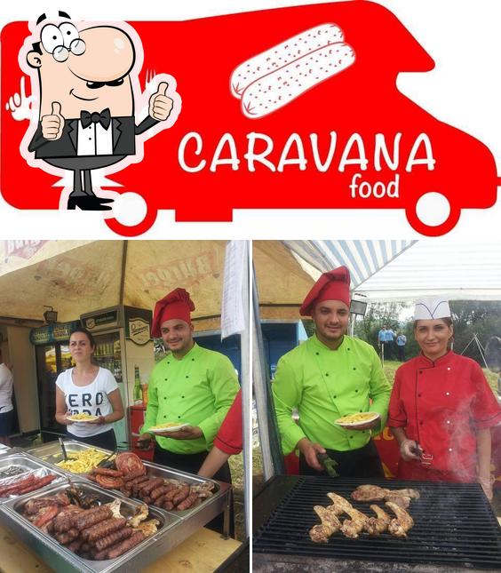 Взгляните на изображение ресторана "Caravanaeventsfood"