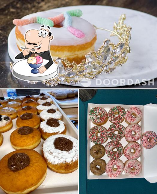 Duchess Donuts in Shelton Restaurant menu and reviews