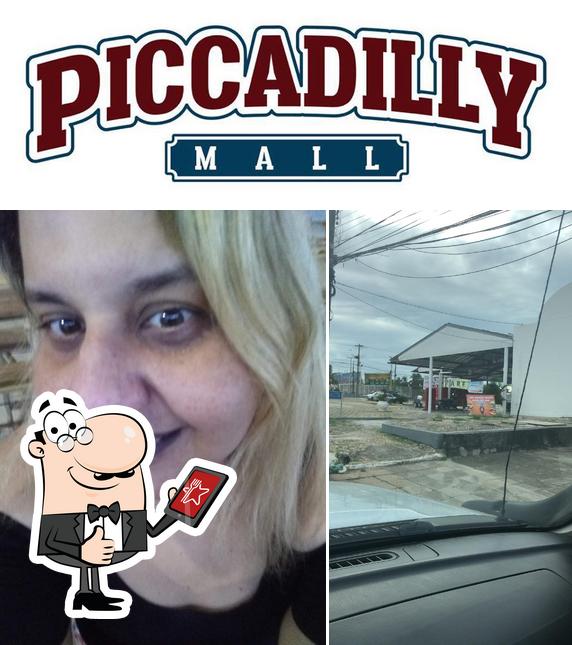 See this pic of Piccadilly Mall