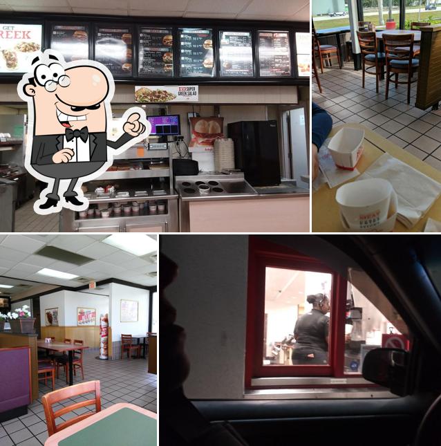 El interior de Arby's