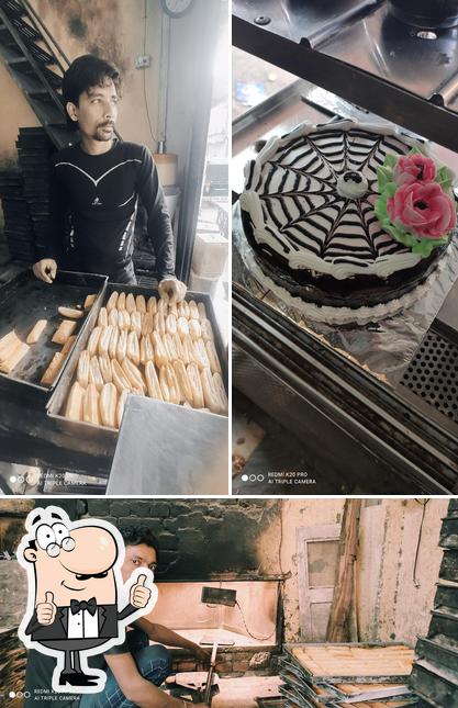Here's a picture of Naaz Bakery