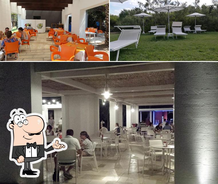 Siediti a un tavolo di Meditur Village