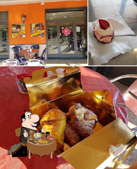 Tra le varie cose da Pasticceria Sferlazzo si possono trovare la cibo e interni