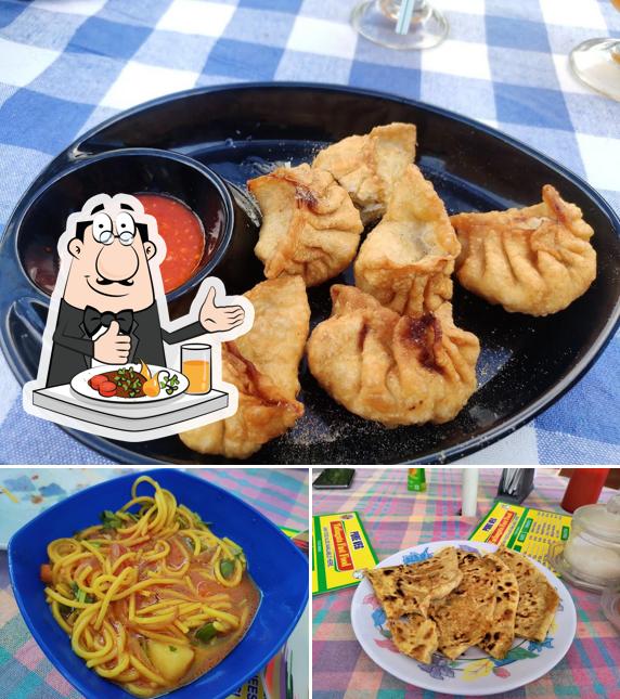 Thathagata Stal fast food