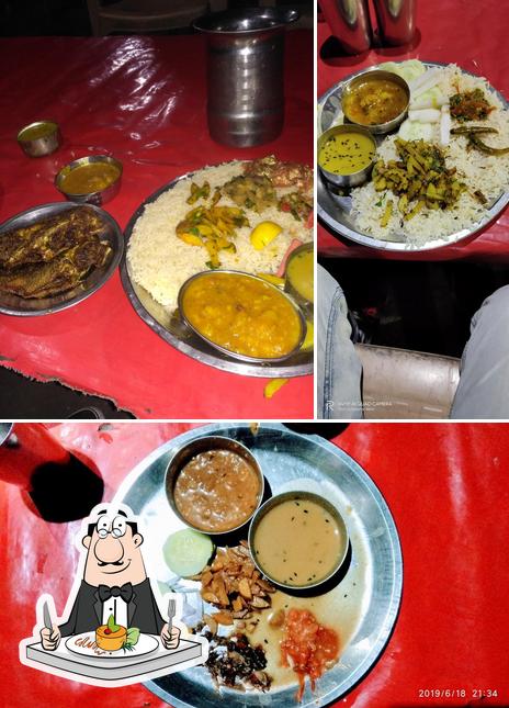 Food at Bihari Dhaba