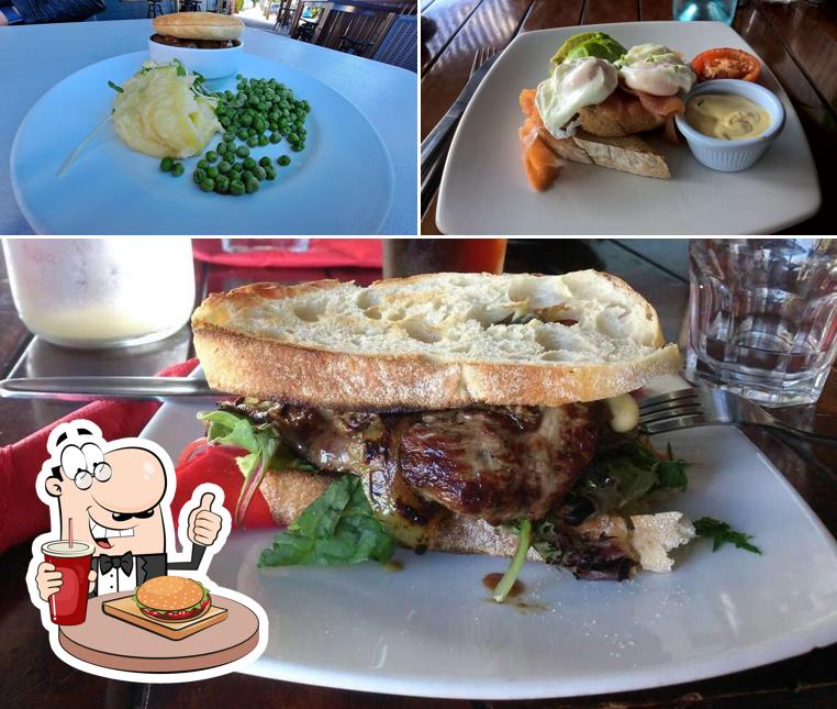 Celtic Corner Bar & Bistro in Manly Restaurant menu and reviews